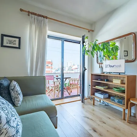 Apartman Charming Retreat Near Boavista With Elevator
