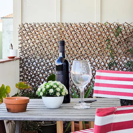 Charming Retreat Near Boavista With Elevator * Porto